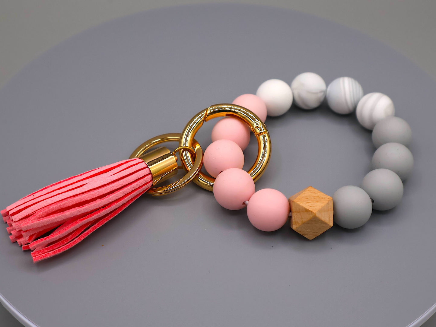 Boho Silicone Bead Wristlet Keychain: Budgeting Accessory