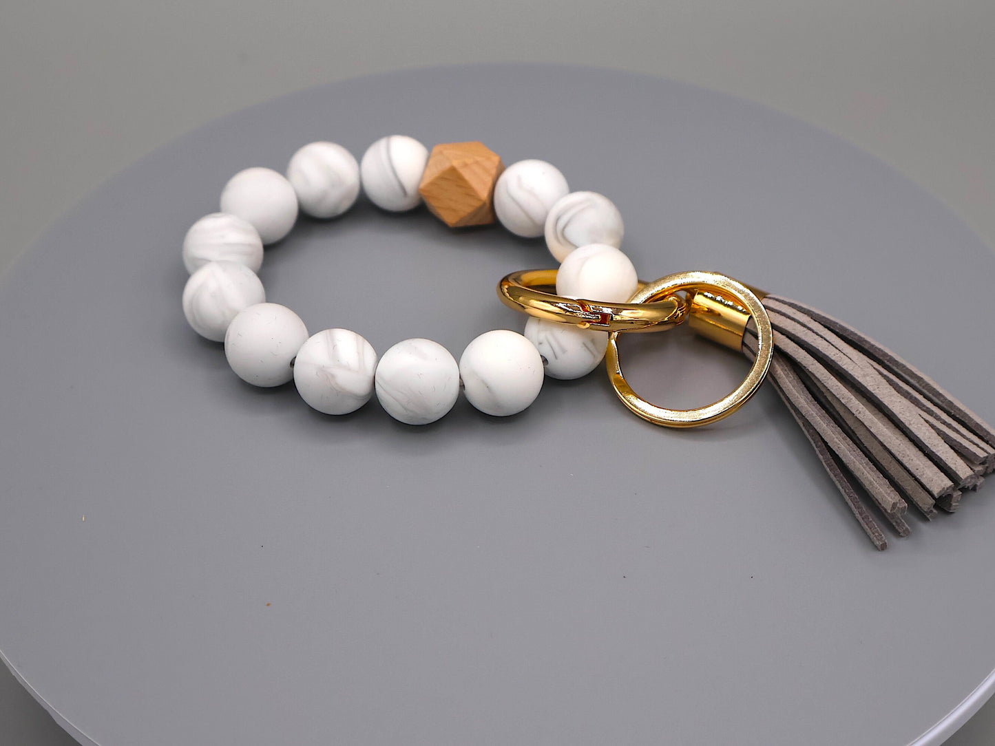 Boho Silicone Bead Wristlet Keychain: Budgeting Accessory