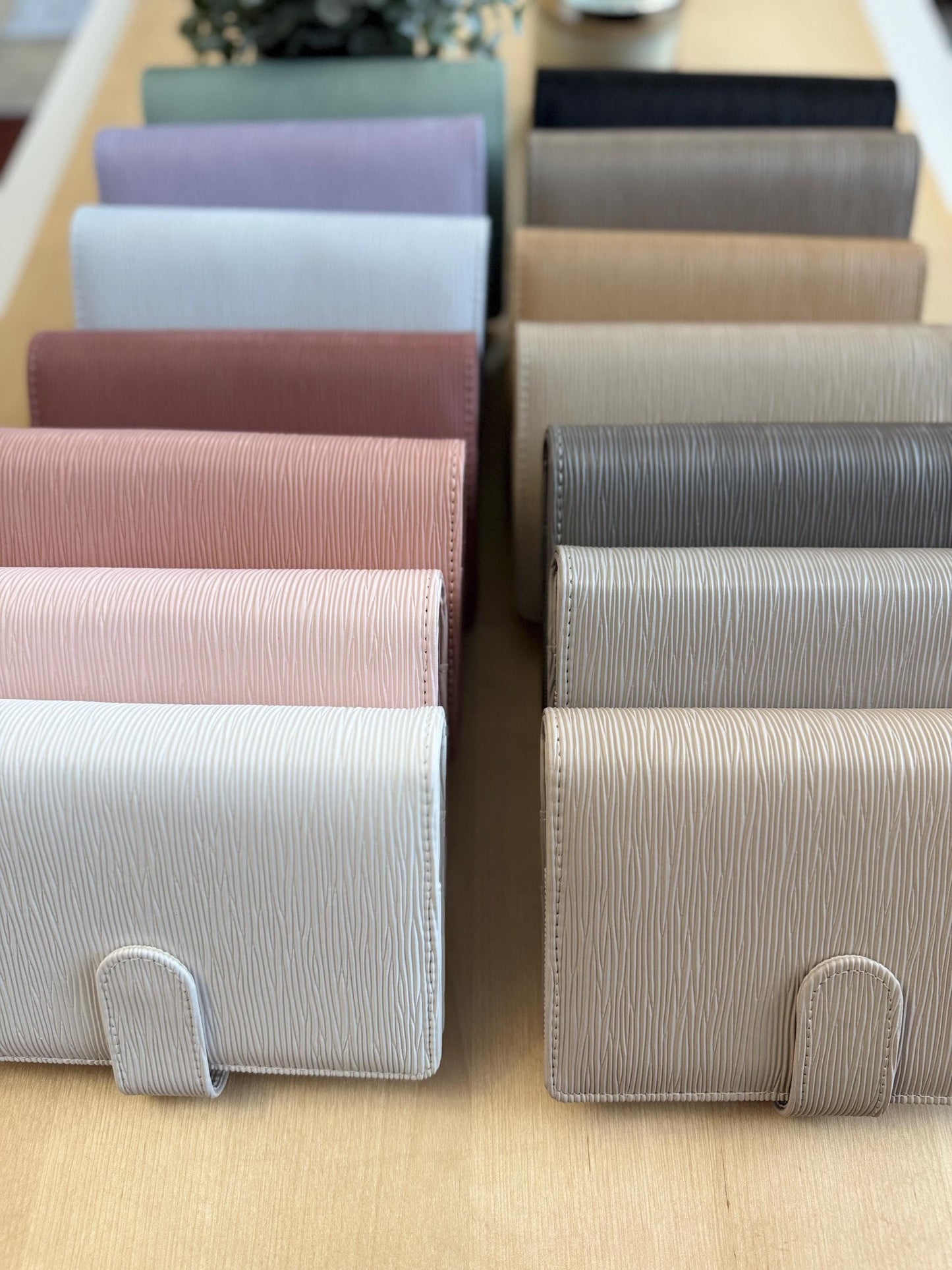 A6 Saffiano Budget Binder: Gold Rings, Buckle Closure & Inner Zipper Pocket | 22 Colors