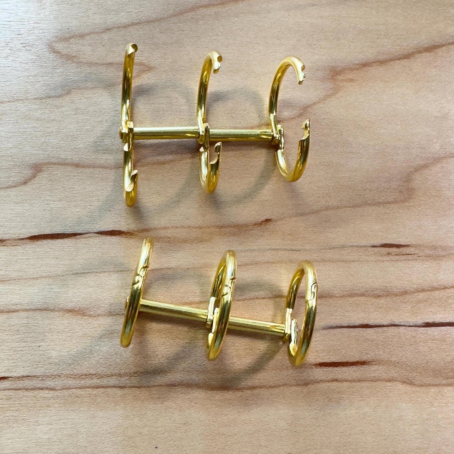 Fluted Acrylic Budget Binder Dashboard: Ribbed Texture | A5 A6 | Gold & Black Ring Sets