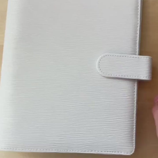 A5 Epi Budget Binder: Silver Rings & Buckle Close