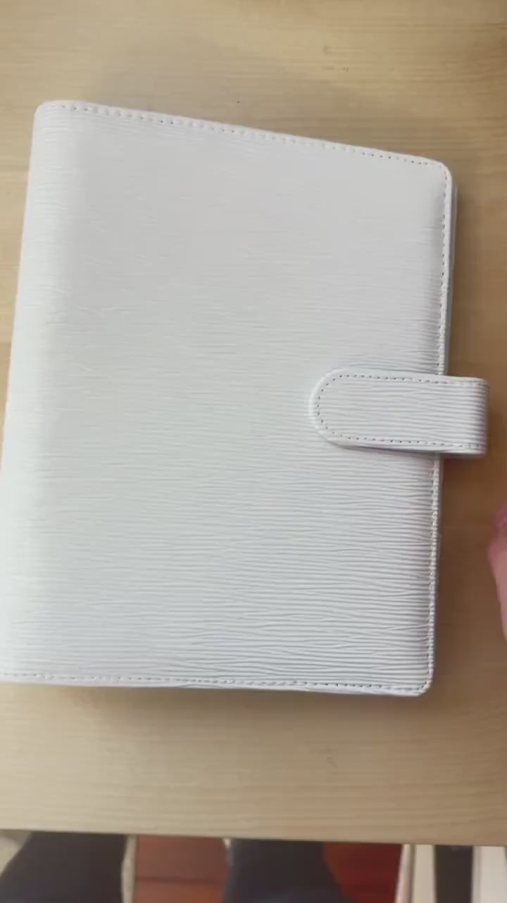 A5 Epi Budget Binder: Silver Rings & Buckle Close