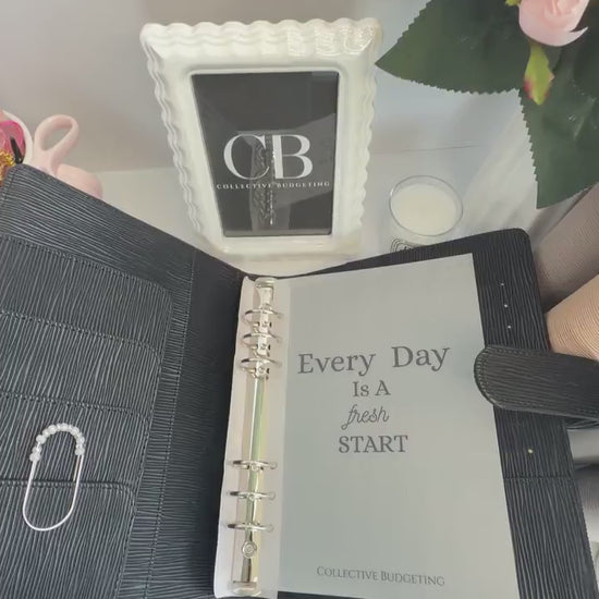 A5 Epi Budget Binder: Silver Rings & Buckle Close